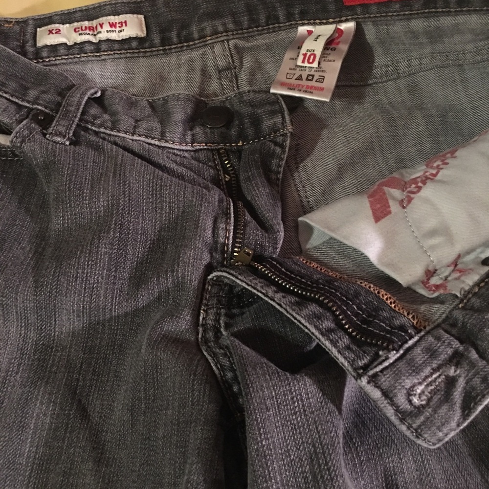 Express X2 Curvy jean - Picture 2 of 2